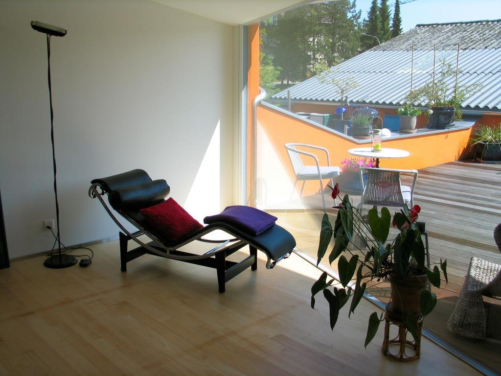 Appartamento Artist'S Loft Zur Maloya Ormalingen Camera foto